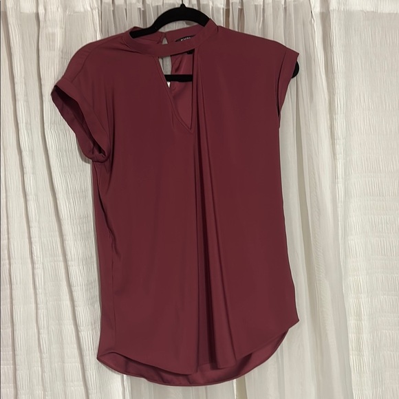 Express Red Pleated Cap Sleeve Blouse with Mandarin Collar - Picture 1 of 8